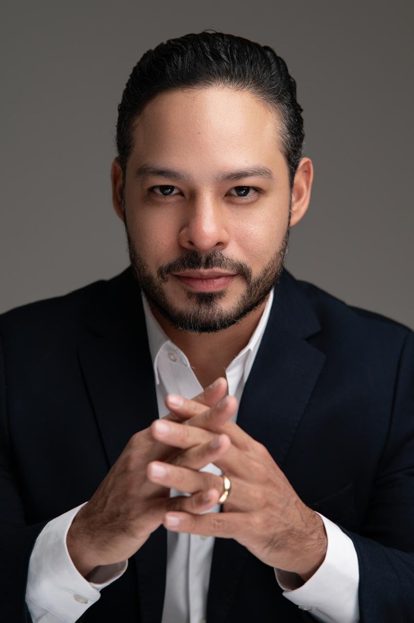 Dr. Felipe Mendes